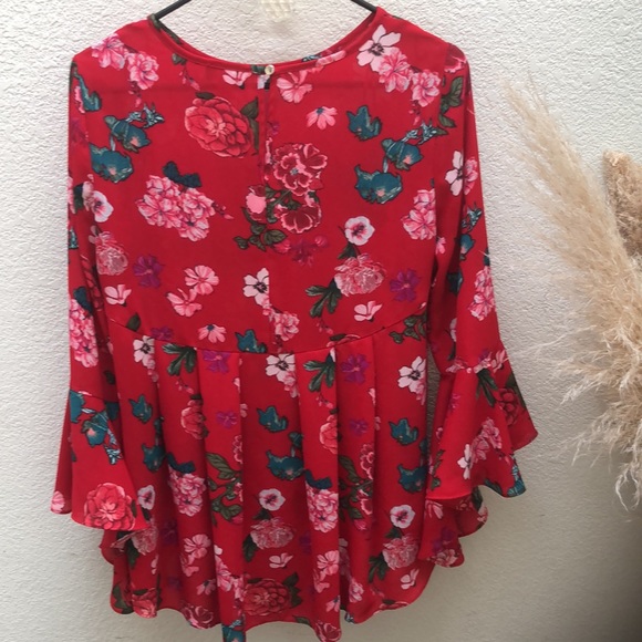 Vince camuto | Red floral boho blouse - Picture 8 of 12